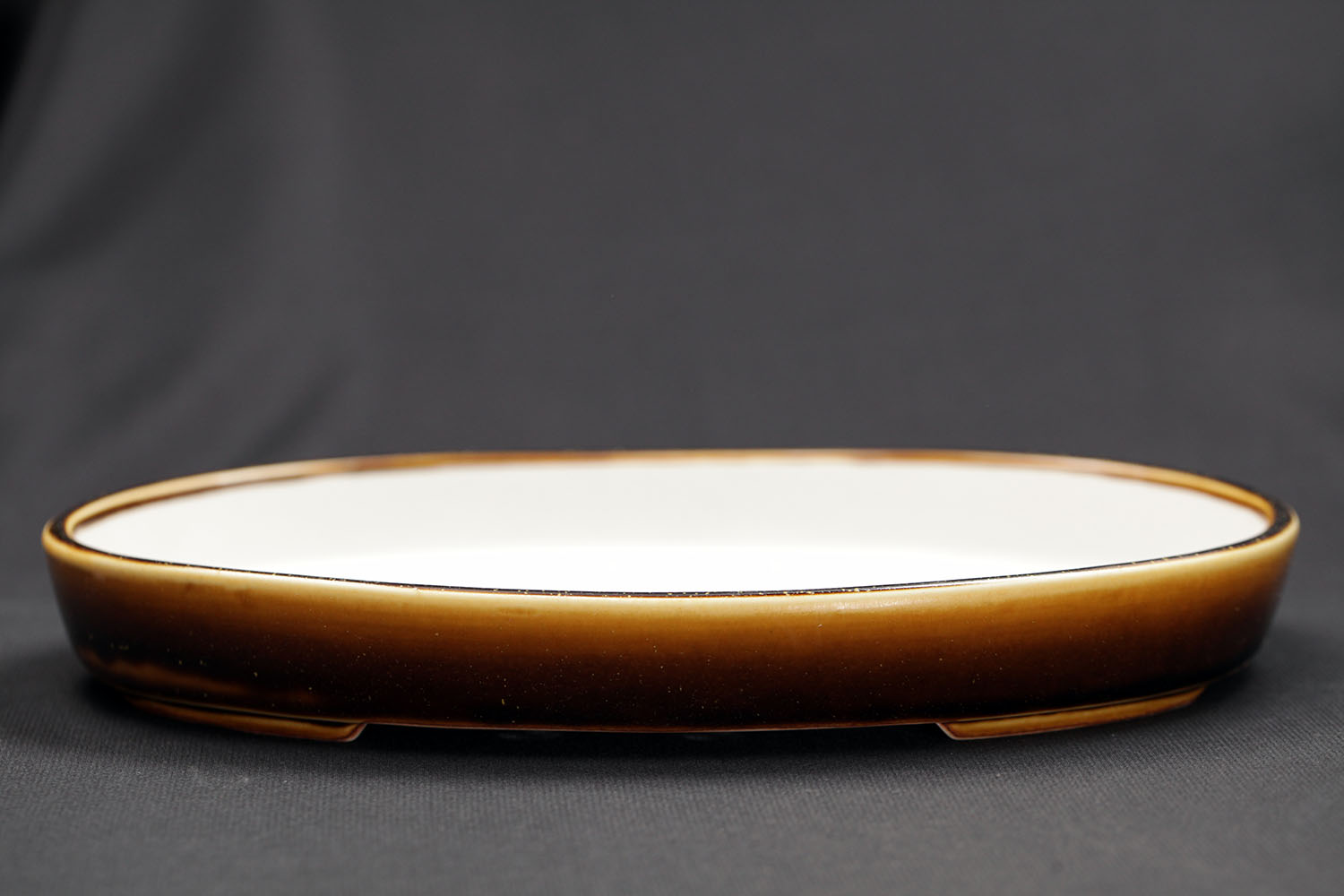 Vas Ceramic Yixing 30,5x21,5x3,5 cm